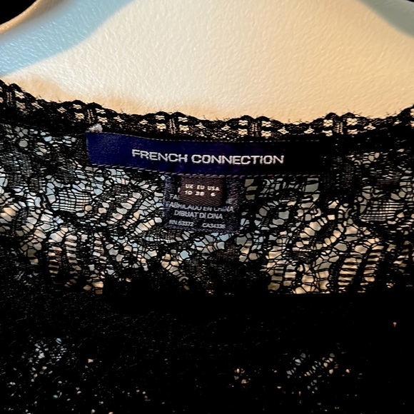 French connection black lace stretchy long sleeve top. Size 6 US - Picture 2 of 4